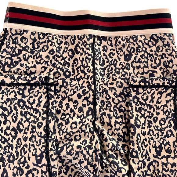 Mono B Snow Leopard Striped Band High Waist Leggings, size M - Picture 4 of 4